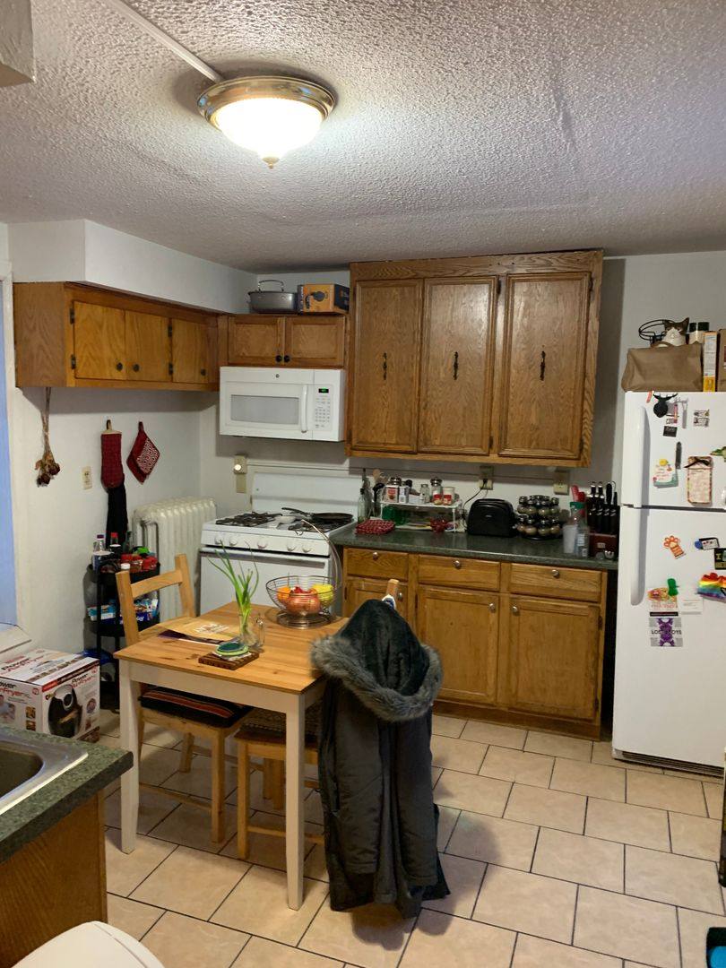 Apartment for rent at 1080 24th Ave SE, Minneapolis, MN 55414