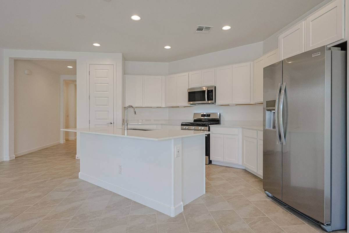 House for rent at 7832 W Hide Trail, Peoria, AZ 85383