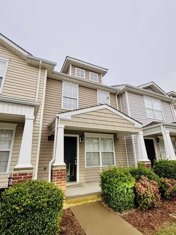 Townhouse for rent at 172 Alexander Blvd, Clarksville, TN 37040