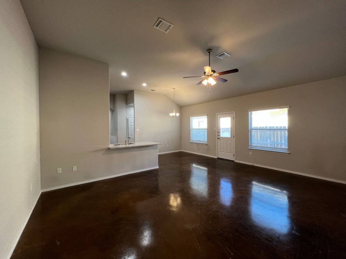 Townhouse for rent at 1102 Renee Way, Seguin, TX 78155