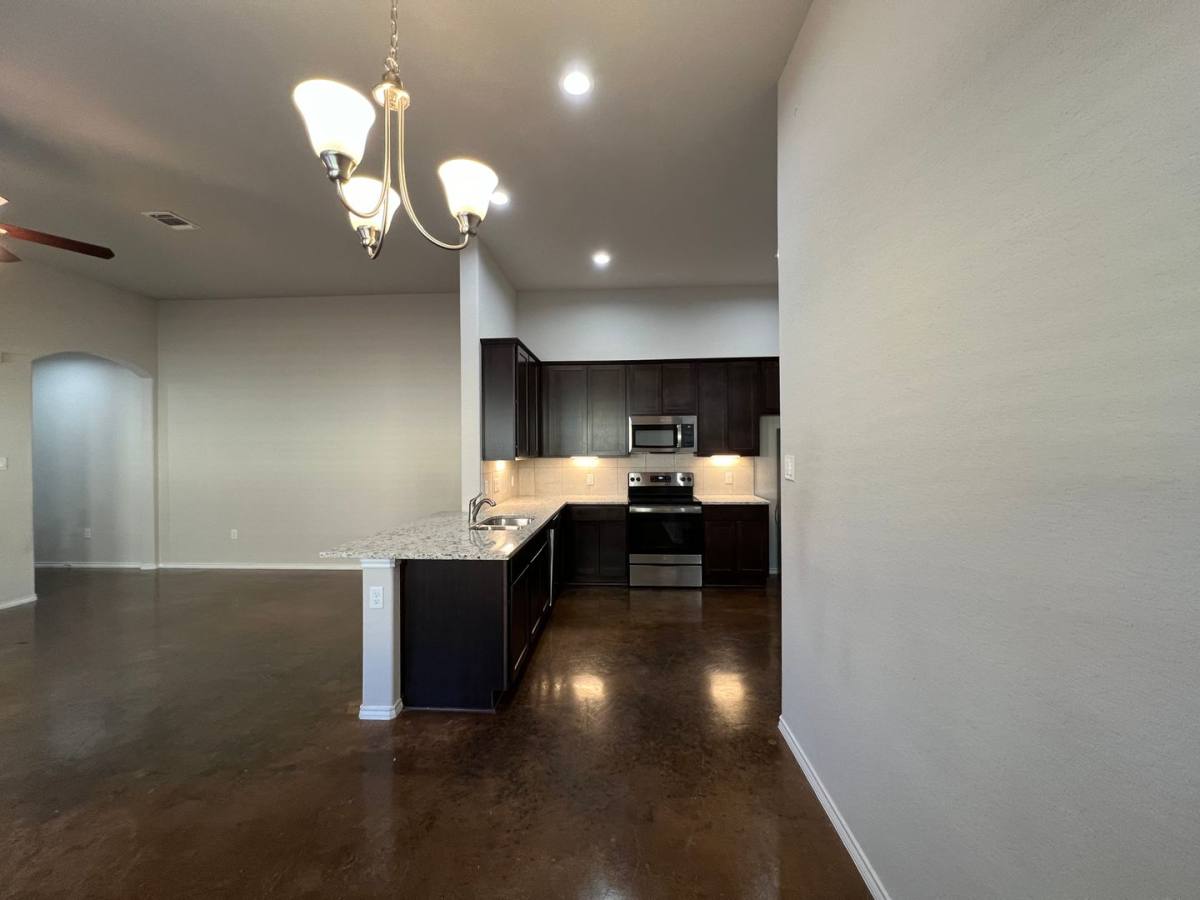 Townhouse for rent at 1102 Renee Way, Seguin, TX 78155