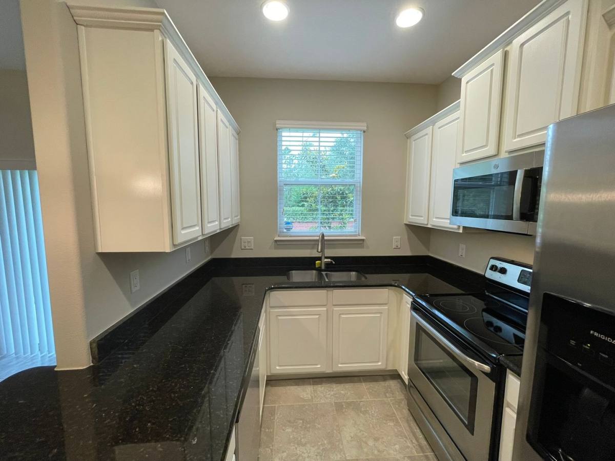 Townhouse for rent at 207 Wentworth Grande Dr, Daytona Beach, FL 32124