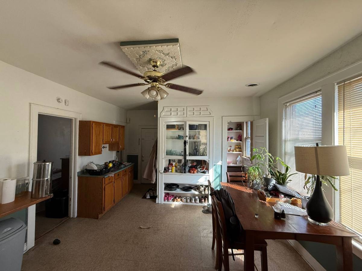 Apartment for rent at 1818 N Pulaski Ave, Milwaukee, WI 53202