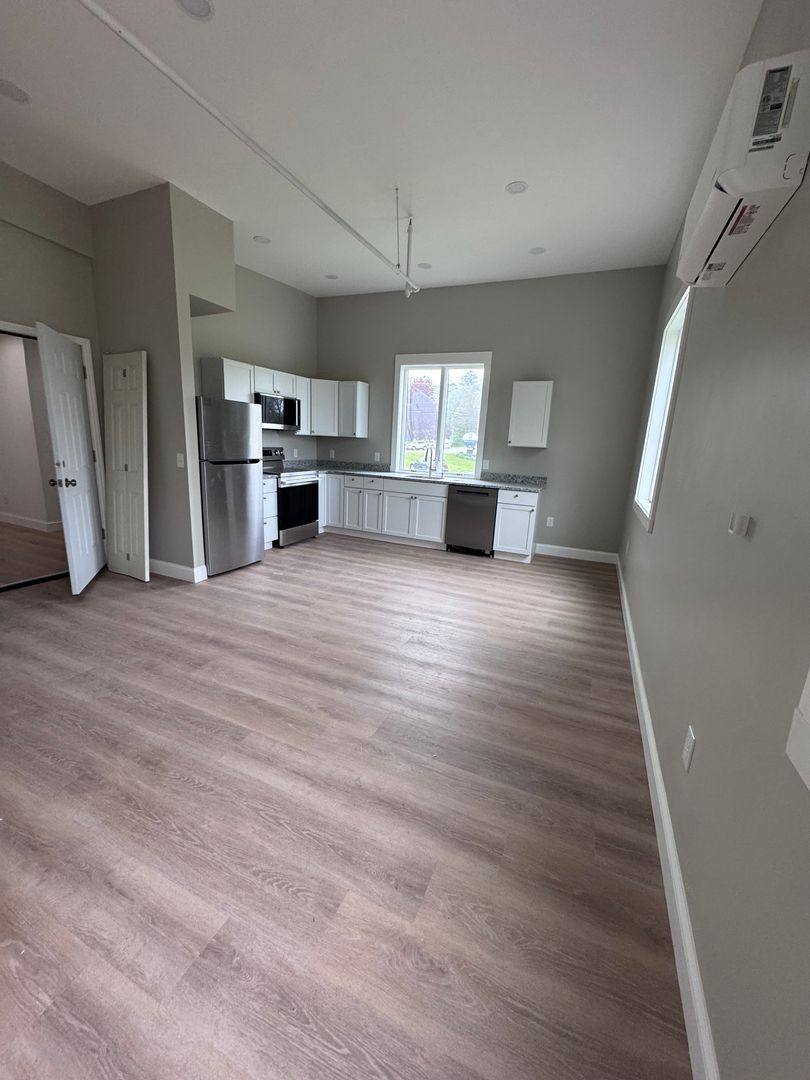 Apartment for rent at 396 High St, Somersworth, NH 03878