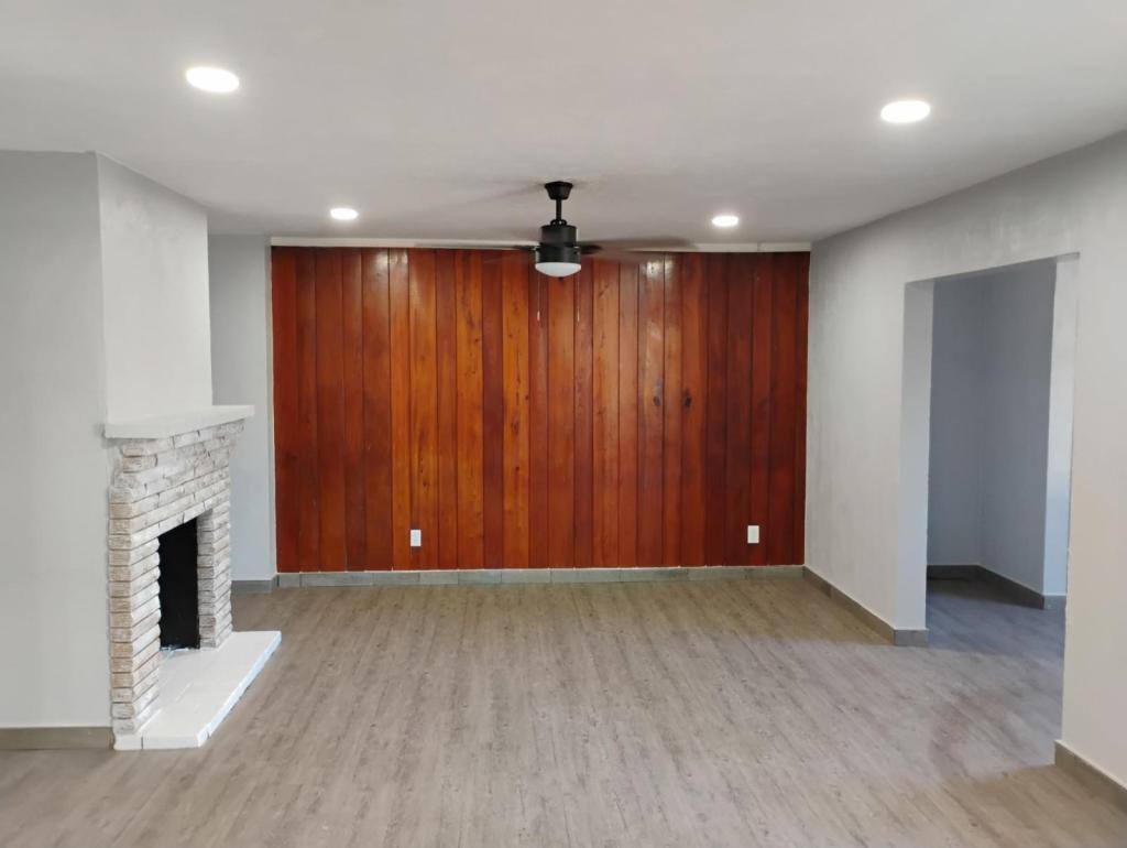 Apartment for rent at 467 Ridgewood, Daytona Beach, FL 32117