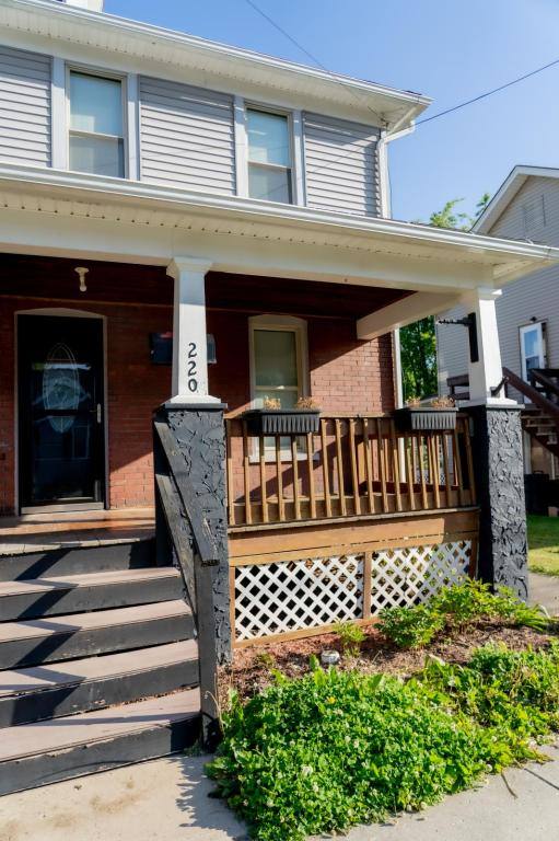 House for rent at 220 W 2nd Ave, Williamsport, PA 17702