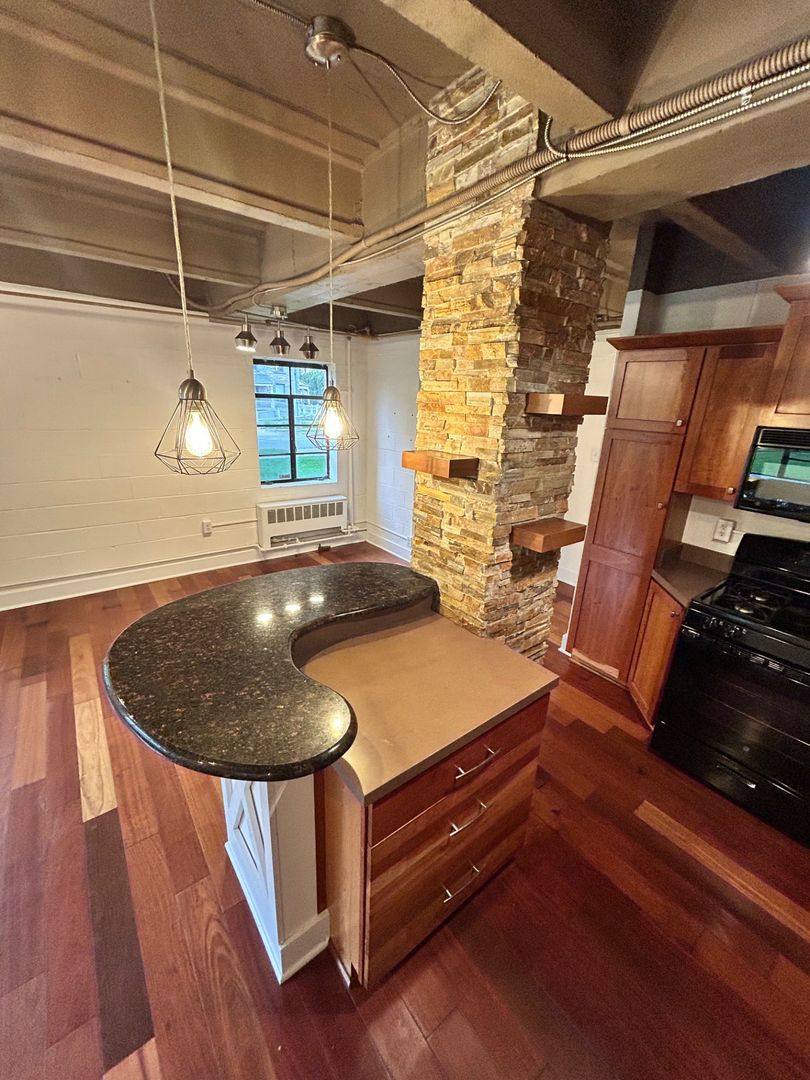 Condo for rent at 505 Cherry St SE #100, Grand Rapids, MI 49503