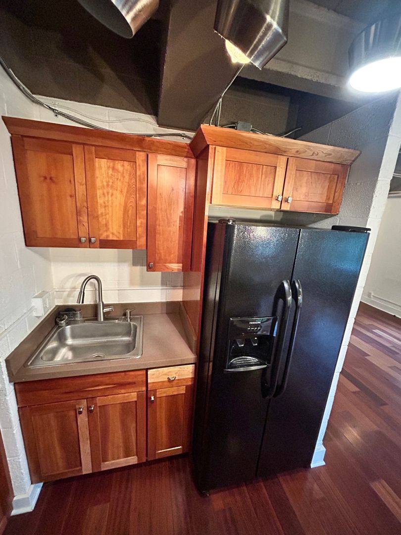 Condo for rent at 505 Cherry St SE #100, Grand Rapids, MI 49503