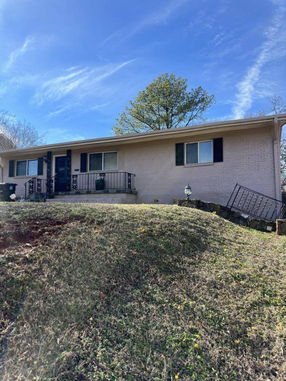 House for rent at 908 Goldwire St SW, Birmingham, AL 35211