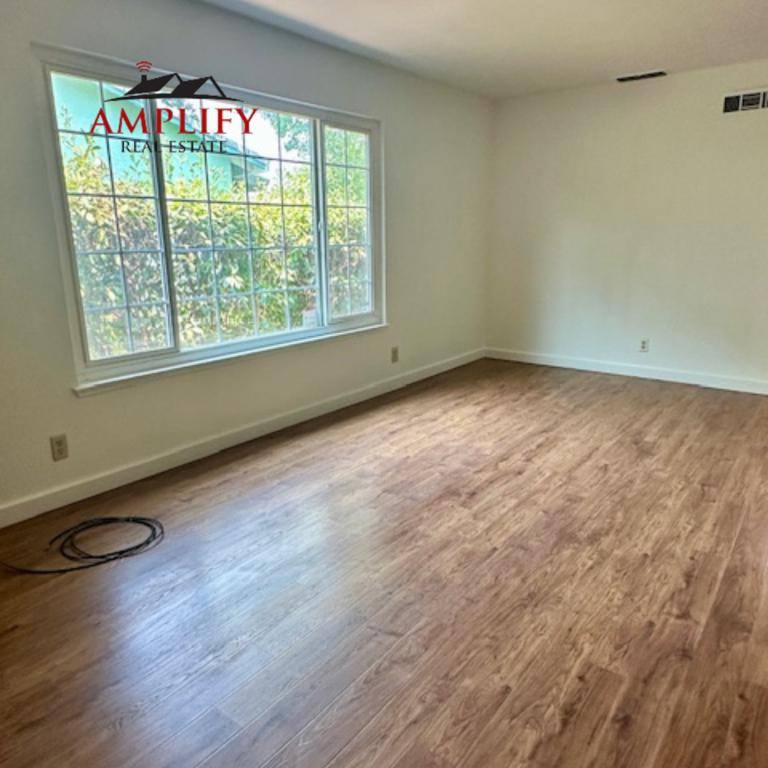 House for rent at 120 Park Ave, Yuba City, CA 95991