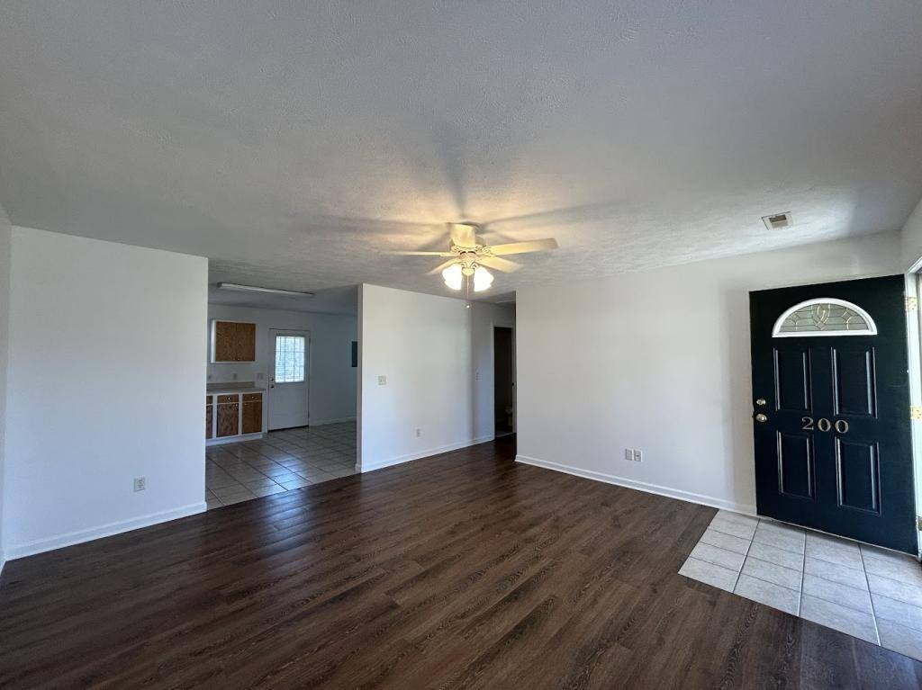 House for rent at 200 Henry St, Wilmington, NC 28405