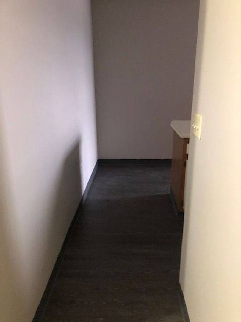 Apartment for rent at 90 Main St, Dubuque, IA 52001