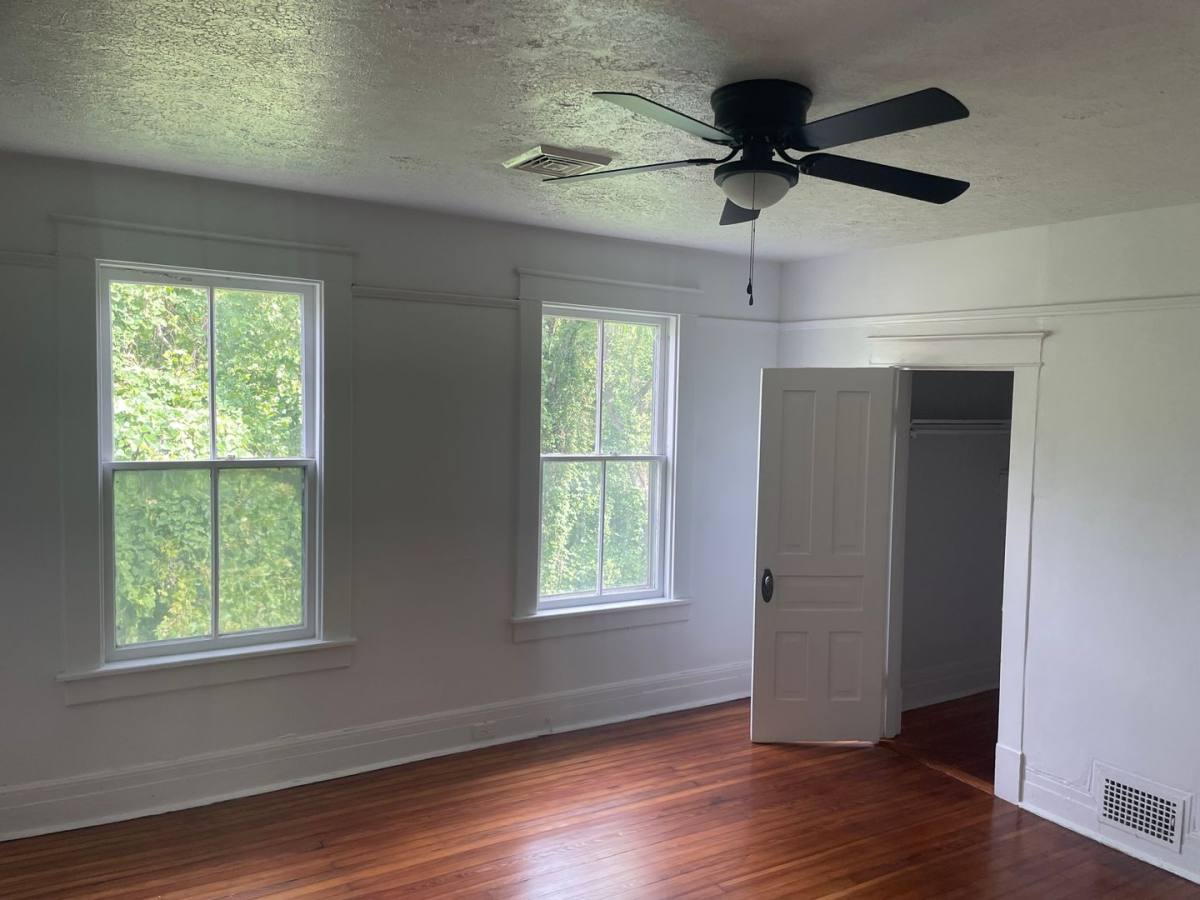 Apartment for rent at 1808 Rivermont Ave, Lynchburg, VA 24503