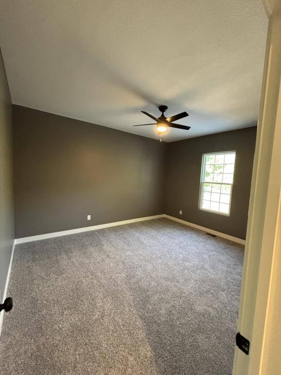 House for rent at 805 Thieme St, Grain Valley, MO 64029