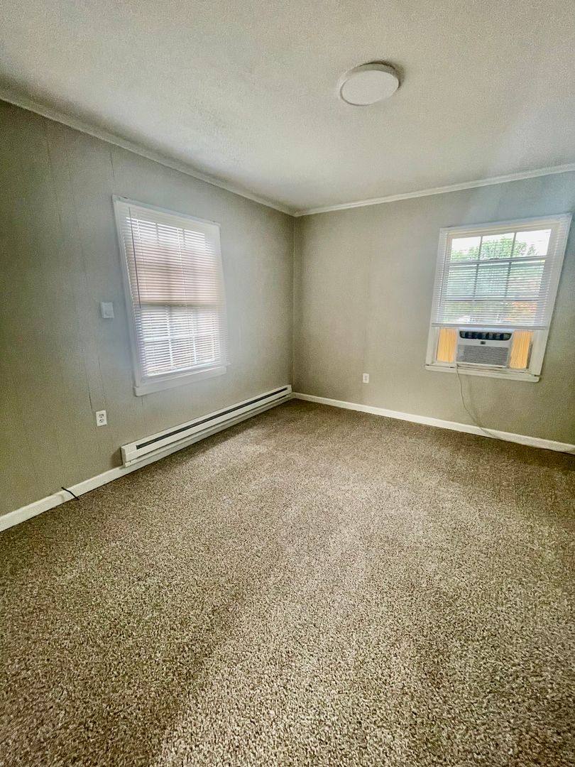 House for rent at 420 S Government St, Lincolnton, NC 28092