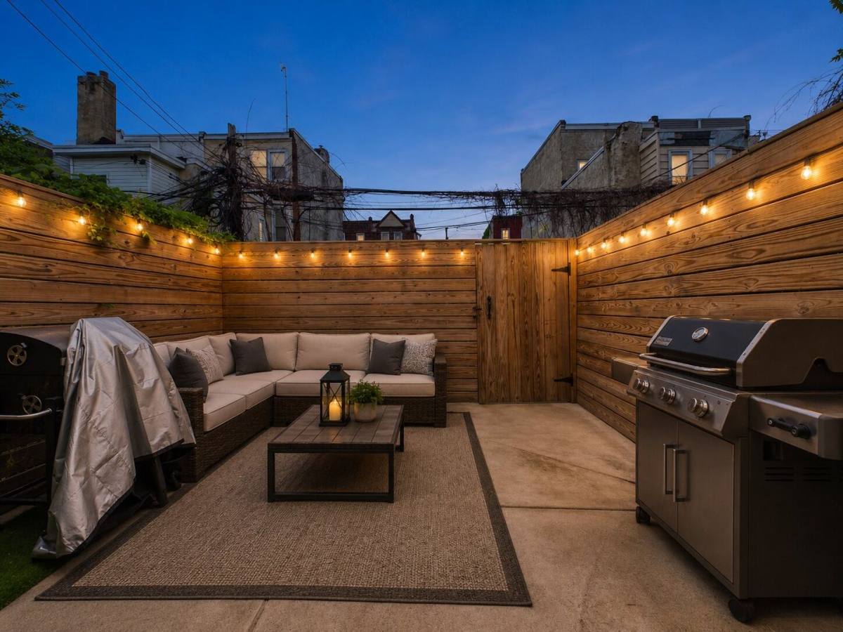 Apartment for rent at 2449 Turner St, Philadelphia, PA 19121
