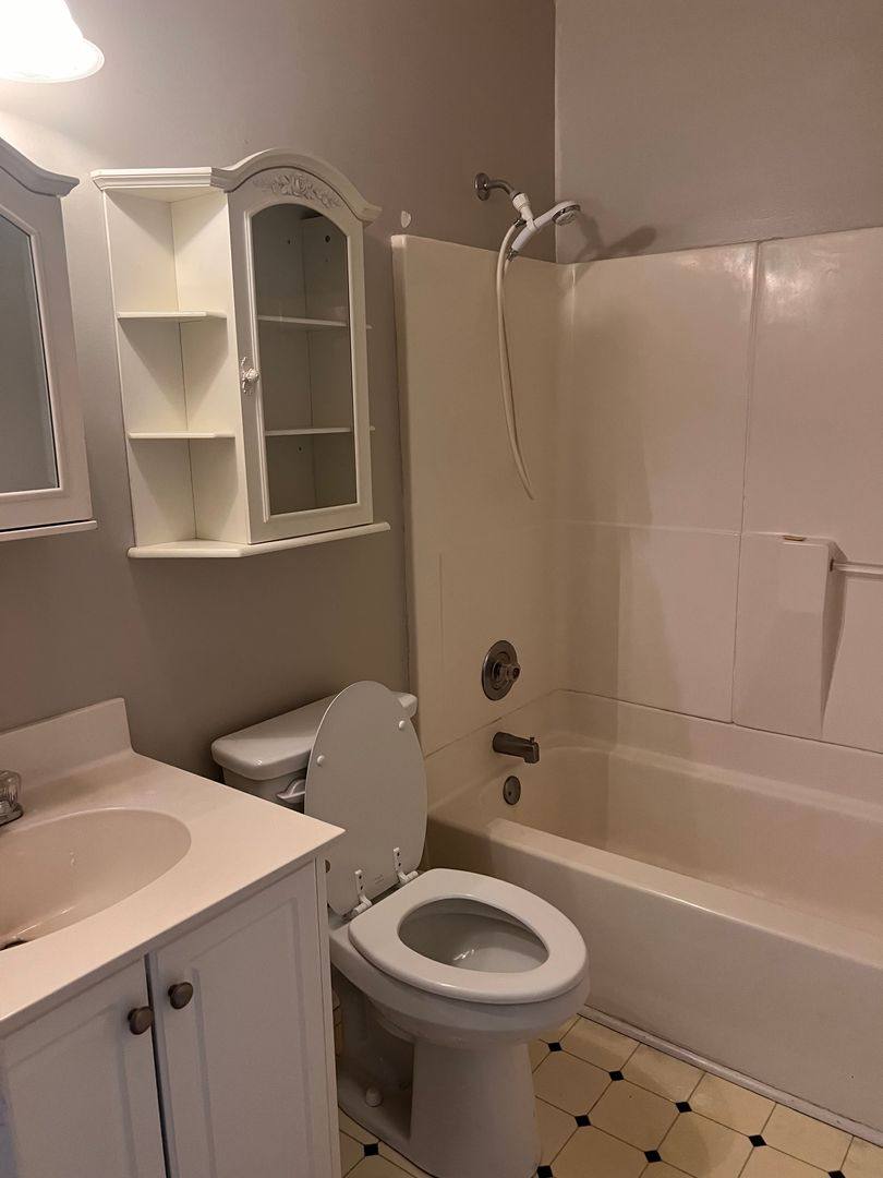 House for rent at 223 Holt St, Thomson, GA 30824