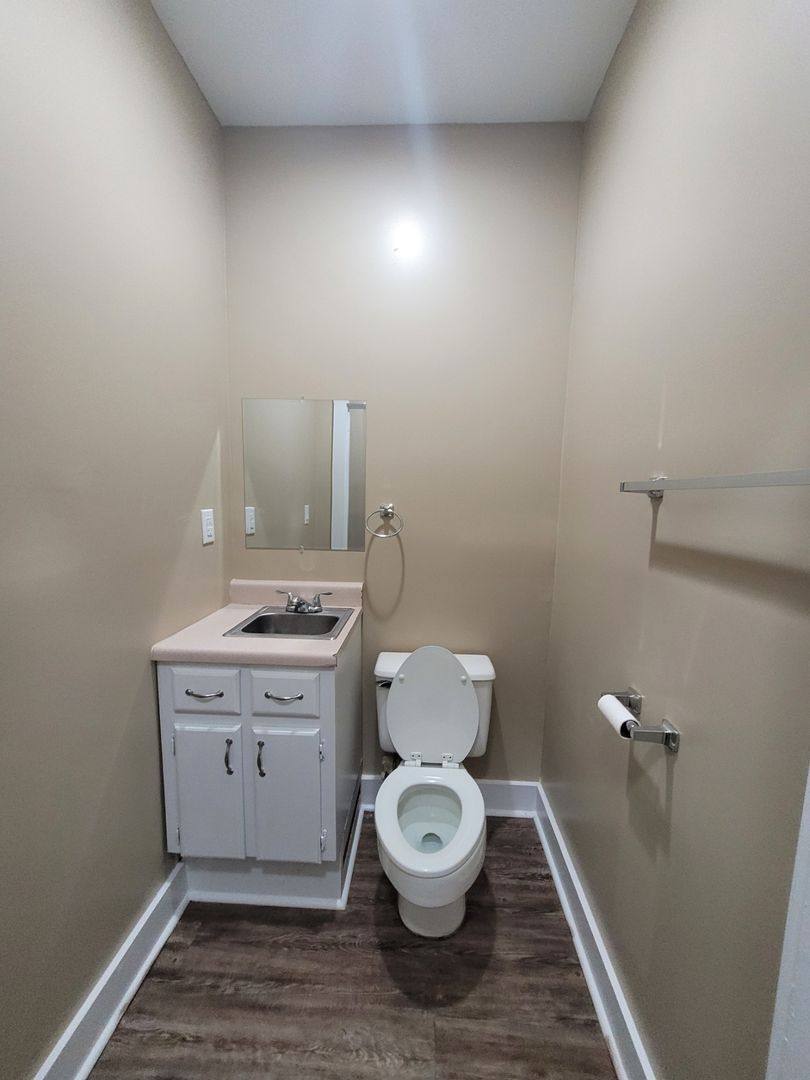 Apartment for rent at 1972 Main St, Comer, GA 30629
