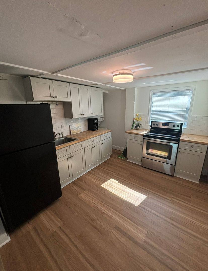 Apartment for rent at 615 29th Ave S, Saint Petersburg, FL 33705