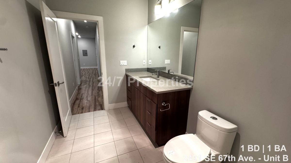 Apartment for rent at 2491 SE 67th Ave, Portland, OR 97206