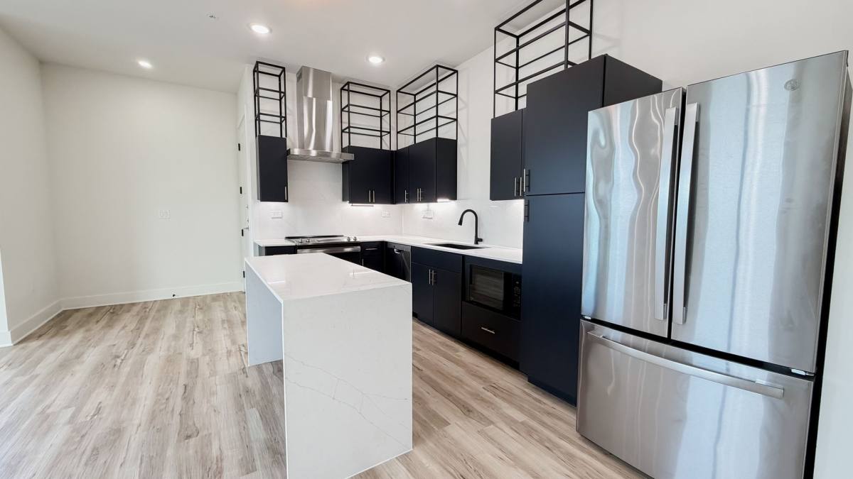 Townhouse for rent at 4722 Old Spanish Trail Building C, Houston, TX 77021