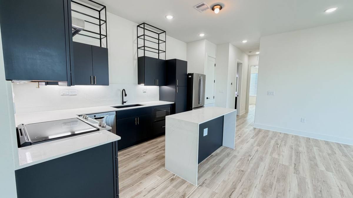 Townhouse for rent at 4722 Old Spanish Trail Building C, Houston, TX 77021