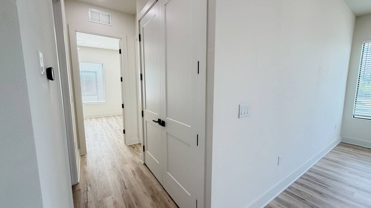 Townhouse for rent at 4722 Old Spanish Trail Building C, Houston, TX 77021