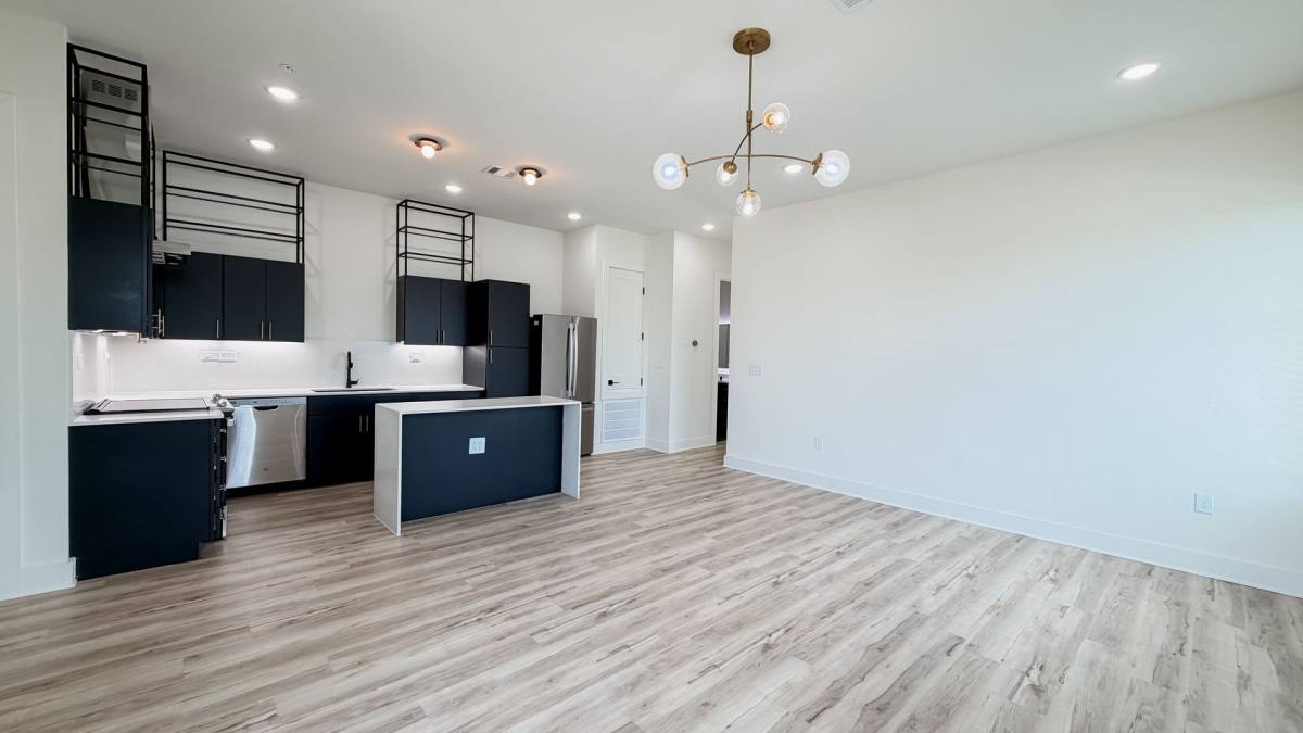 Townhouse for rent at 4722 Old Spanish Trail Building C, Houston, TX 77021