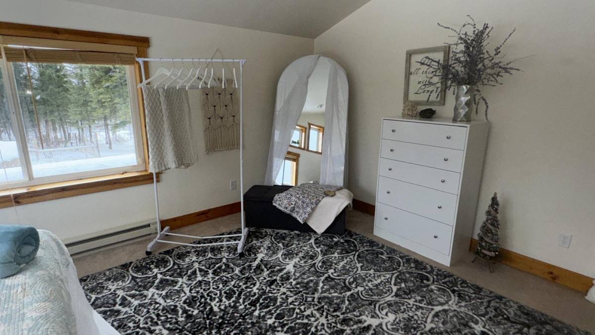 House for rent at 111 Glen Lake Dr, Eureka, MT 59917