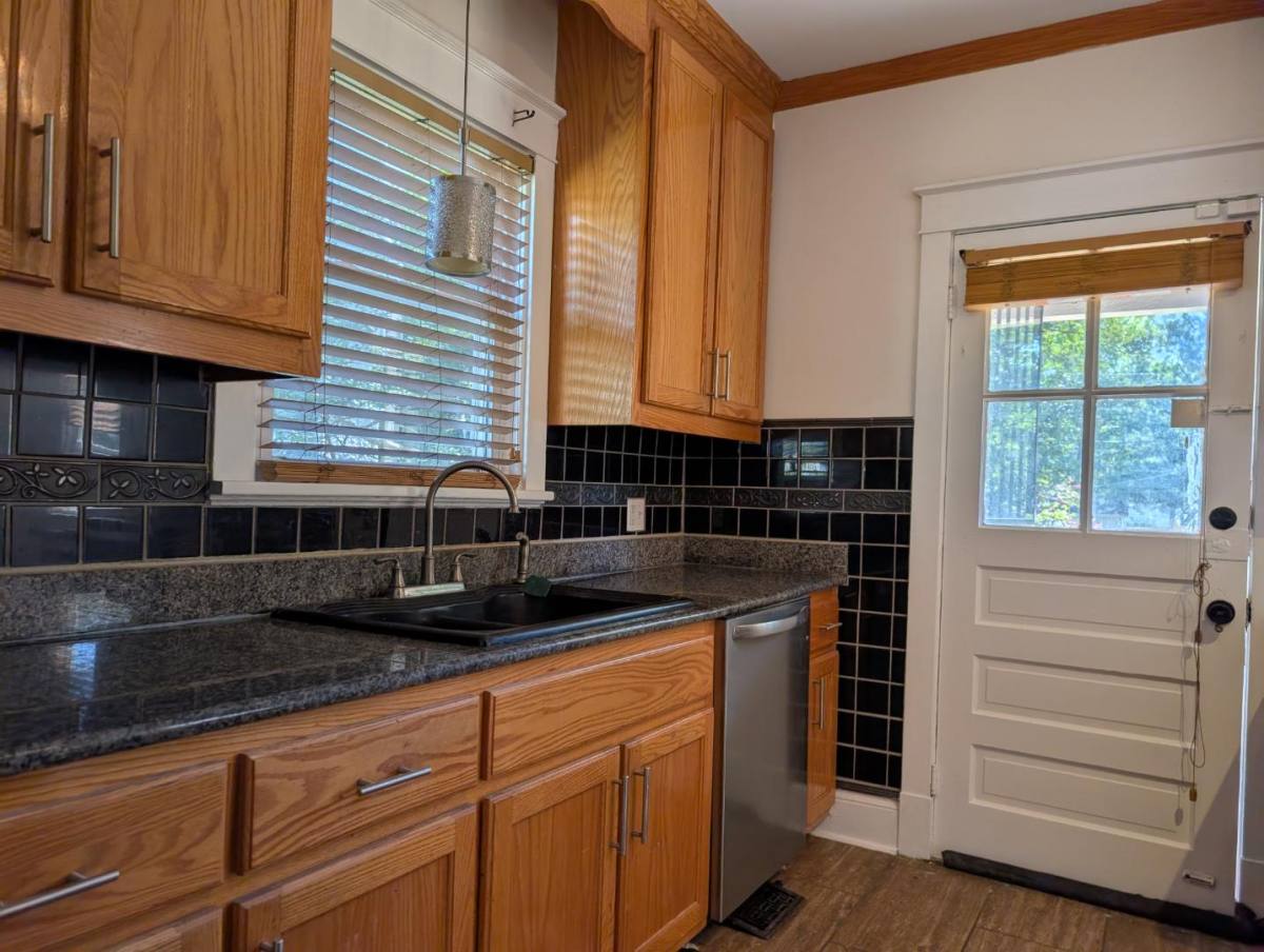 House for rent at 2905 Griffin Ave, Richmond, VA 23222
