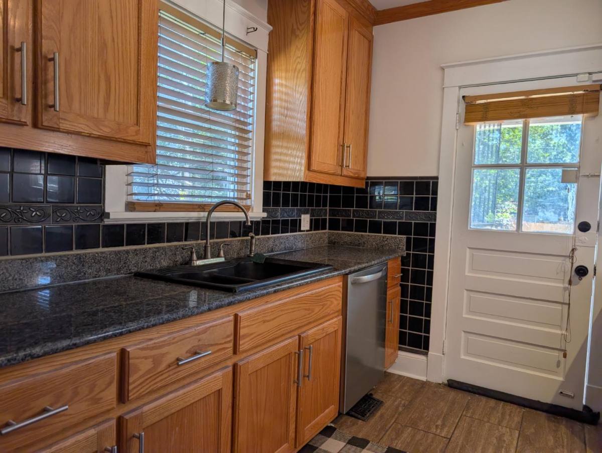 House for rent at 2905 Griffin Ave, Richmond, VA 23222
