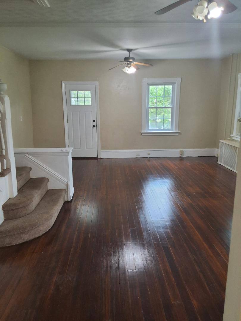 572 Union Ave #3, Newburgh, NY 12550 - Apartment for Rent - Image 9
