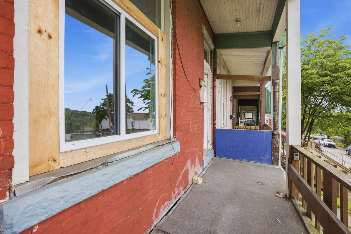 House for rent at 616 Lillian St, Pittsburgh, PA 15210