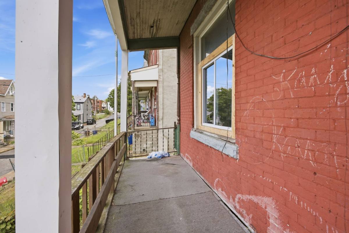 House for rent at 616 Lillian St, Pittsburgh, PA 15210