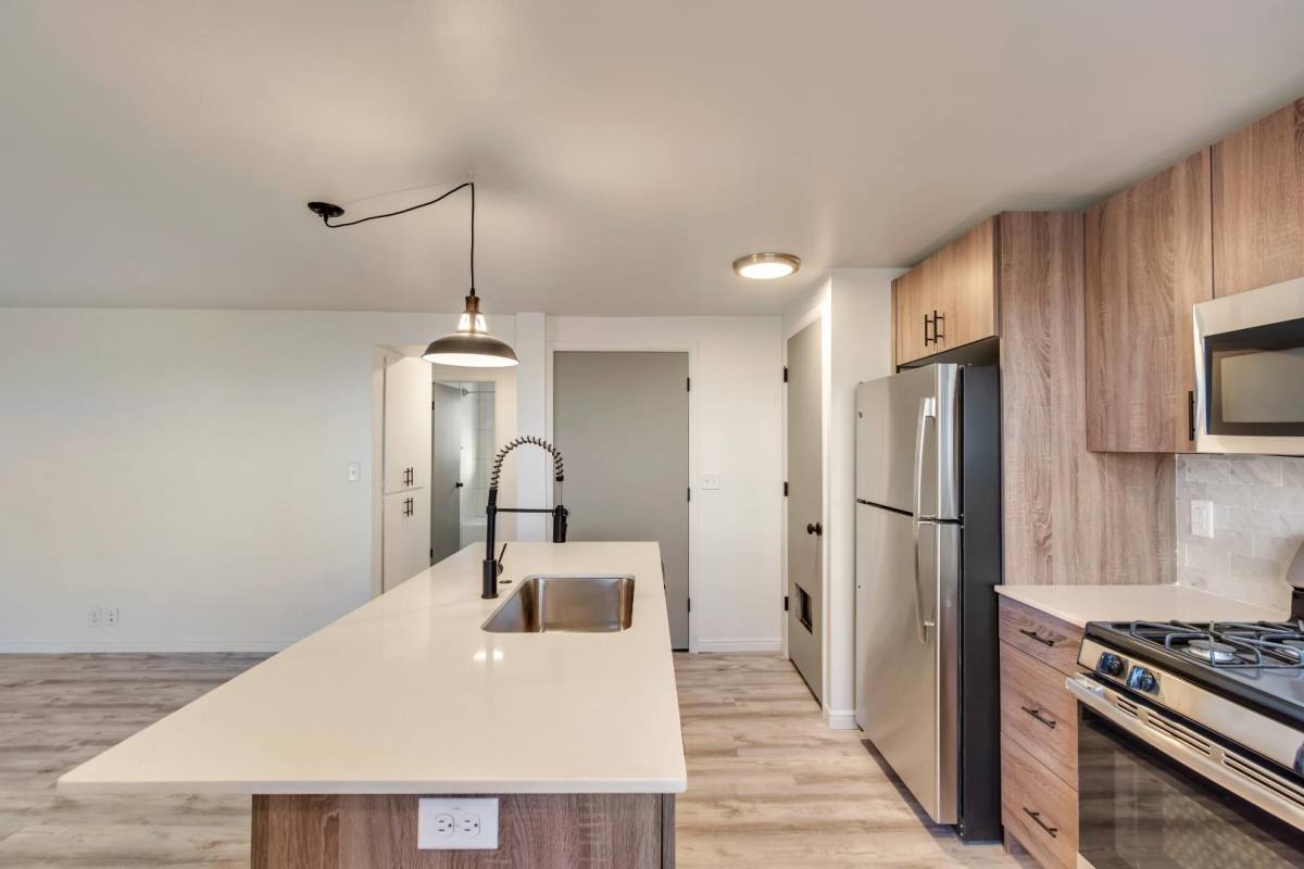 Apartment for rent at 570 N 200 W #7, Salt Lake City, UT 84103