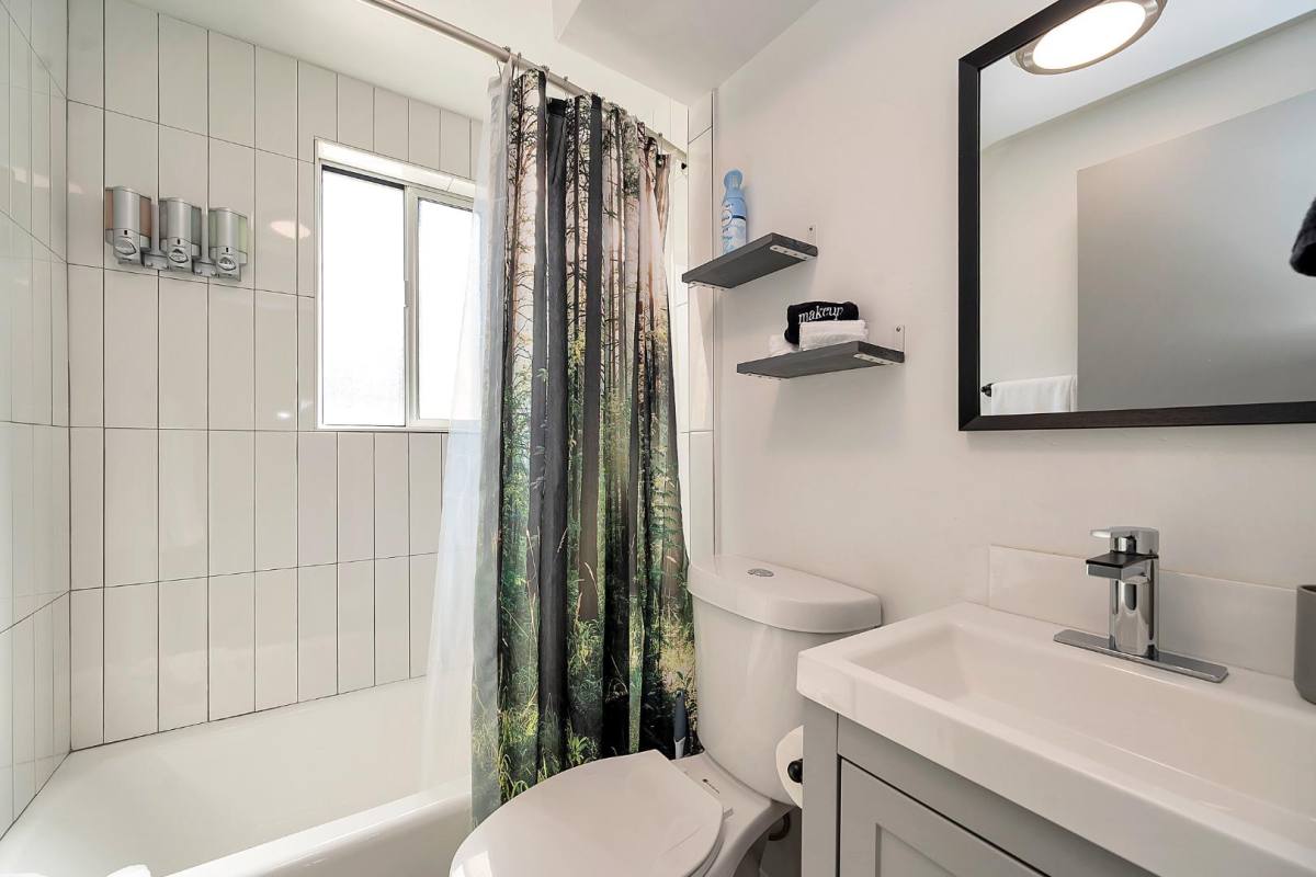 Apartment for rent at 570 N 200 W #7, Salt Lake City, UT 84103