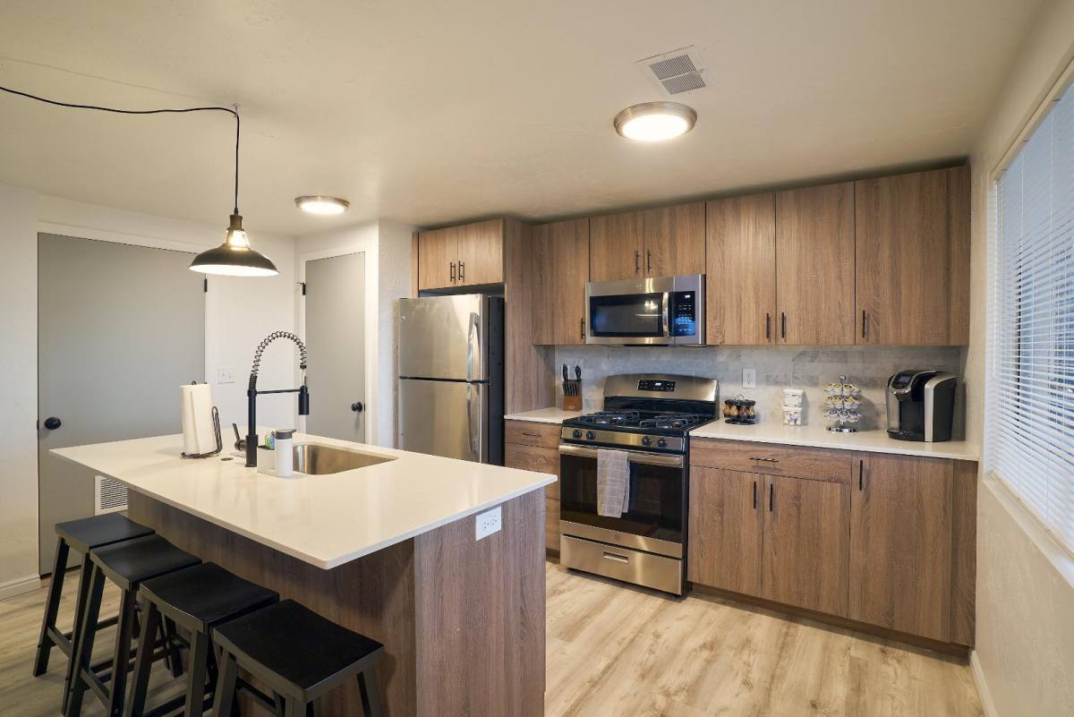 Apartment for rent at 570 N 200 W #7, Salt Lake City, UT 84103