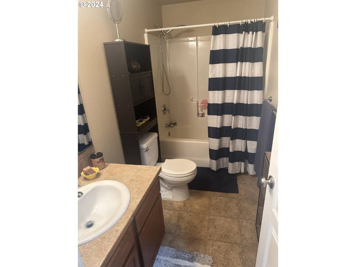 House for rent at 149 River Walk Place, Cottage Grove, OR 97424