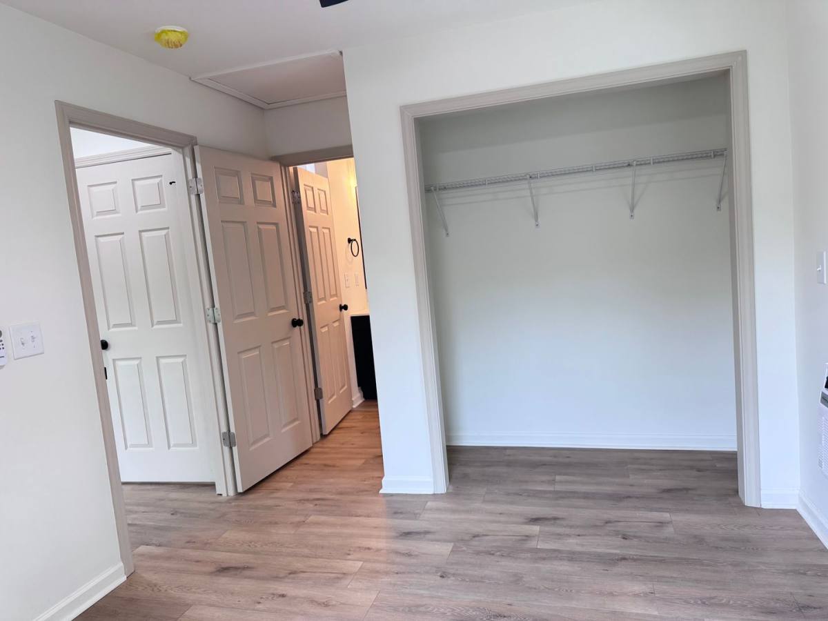Apartment for rent at 19 Proctor Dr, Clarksville, TN 37043