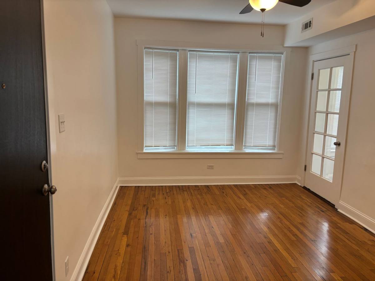 Apartment for rent at 1007 N Lavergne Ave, Chicago, IL 60651