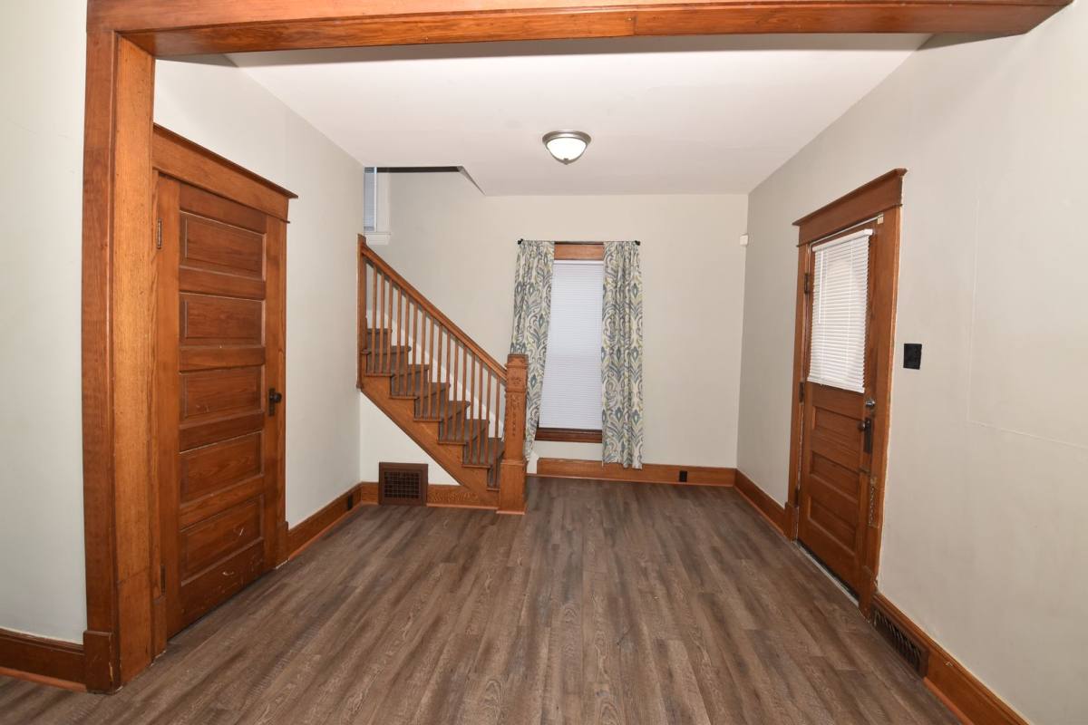 House for rent at 116 Notre Dame Ave, South Bend, IN 46617