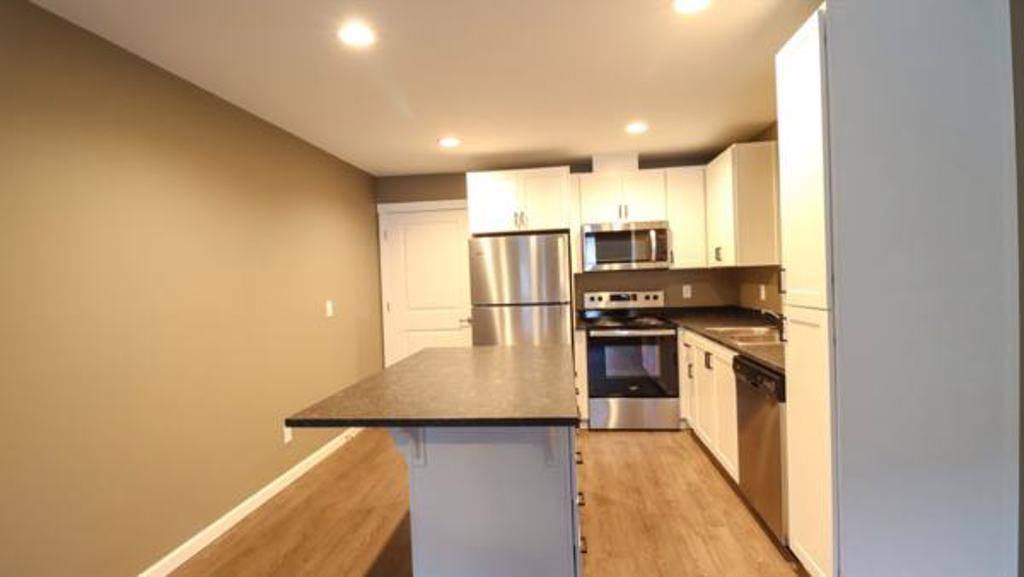 Apartment for rent at 3782 Saw Lane SE #A, Salem, OR 97302