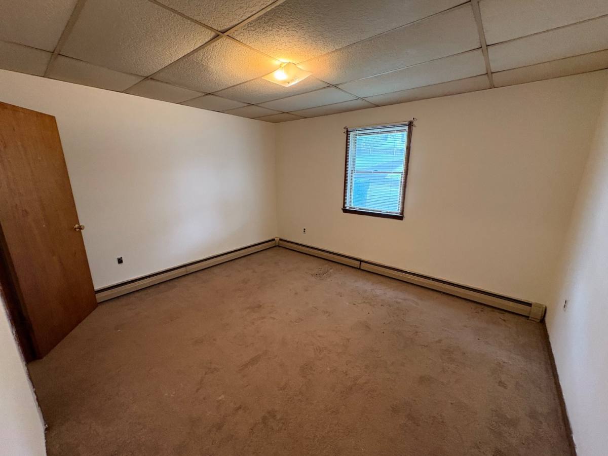 Apartment for rent at 949 W Pike St #A, Clarksburg, WV 26301