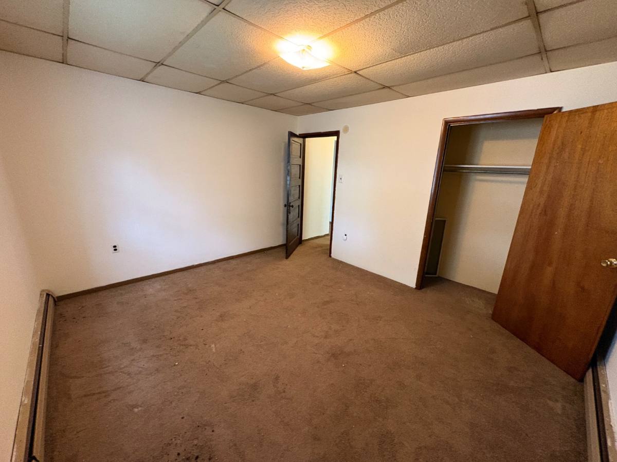 Apartment for rent at 949 W Pike St #A, Clarksburg, WV 26301