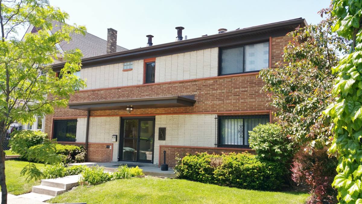 Apartment for rent at 1639 N Farwell Ave, Milwaukee, WI 53202