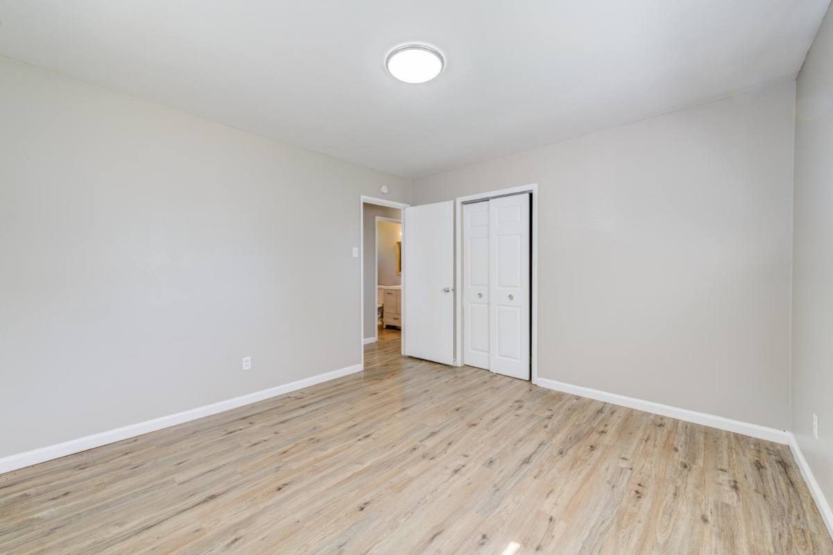 House for rent at 1710 Kay Dr, Florissant, MO 63031