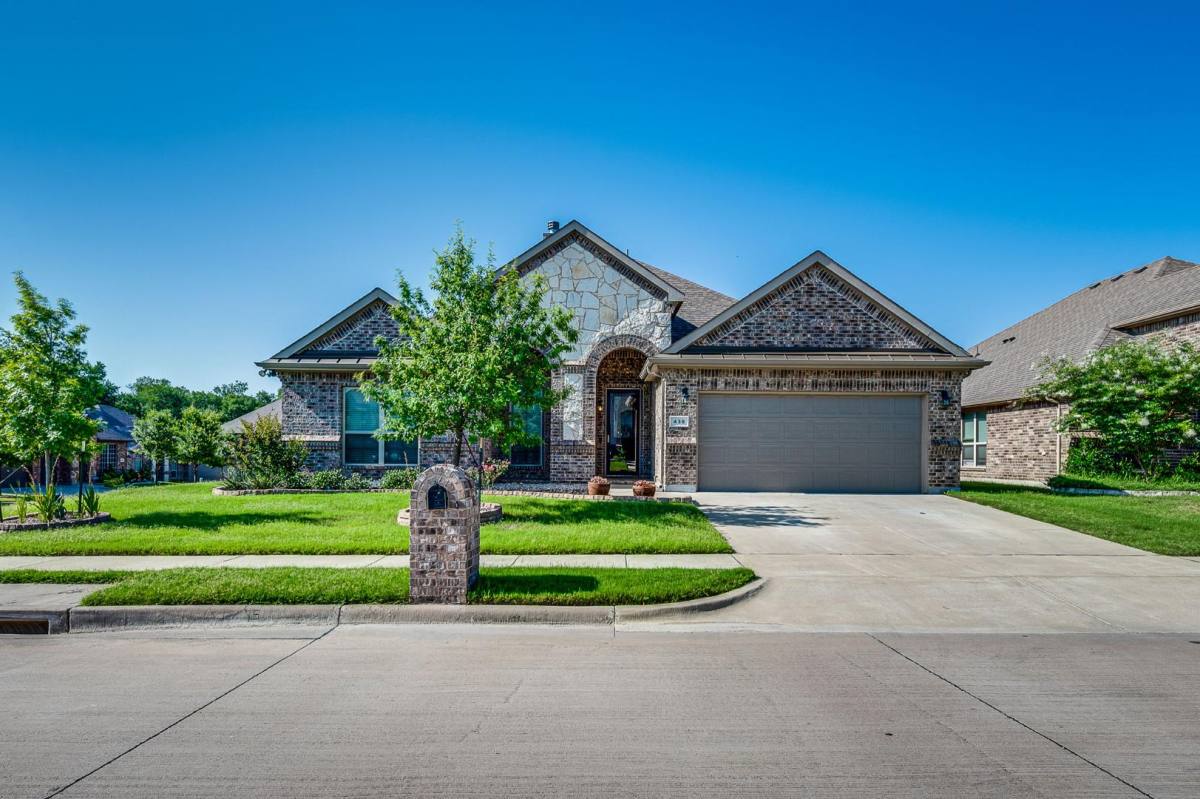 House for rent at 438 Brookdale Dr 428, Midlothian, TX 76065
