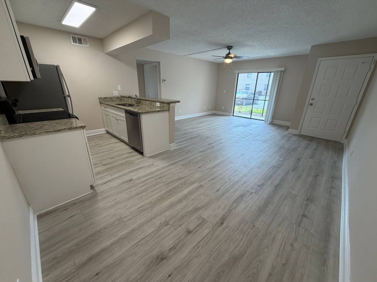 Condo for rent at 5315 Summerlin Rd, Fort Myers, FL 33919