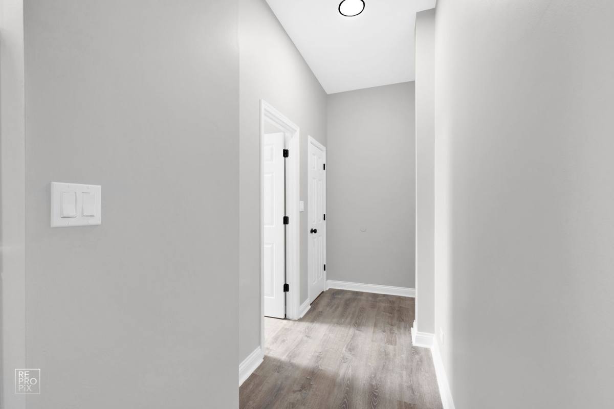 Apartment for rent at 801-05 E Drexel Square, Chicago, IL 60615