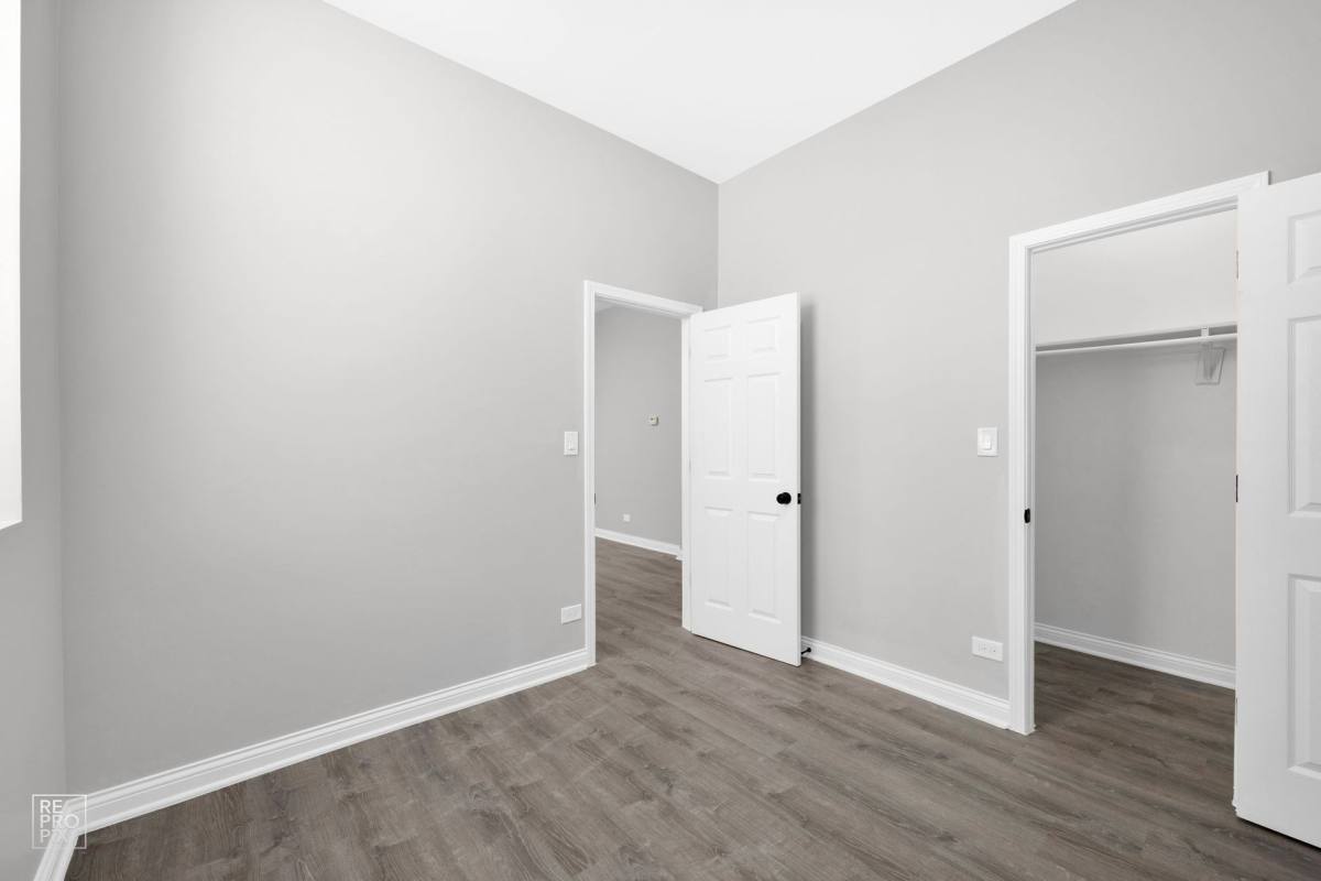 Apartment for rent at 801-05 E Drexel Square, Chicago, IL 60615